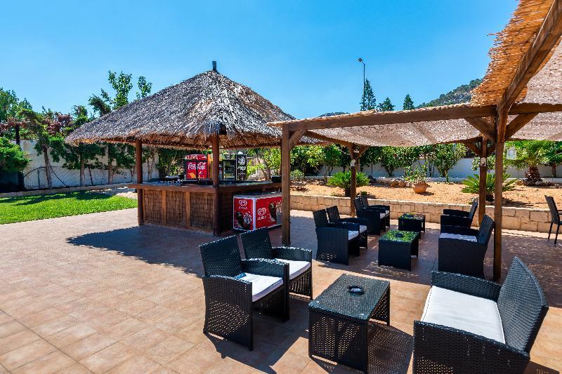 W Suites By Estia Stalís Ngoại thất bức ảnh
